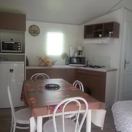 D'hotes Sandrine Louis פלסבורג