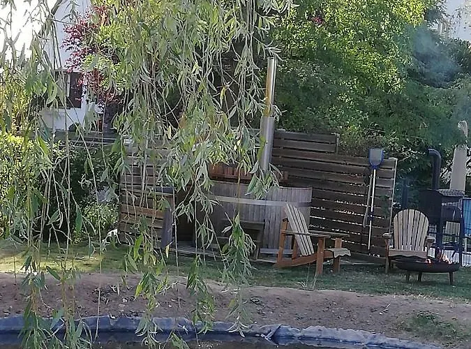 Frühstückspension D'hotes Sandrine Louis 3*